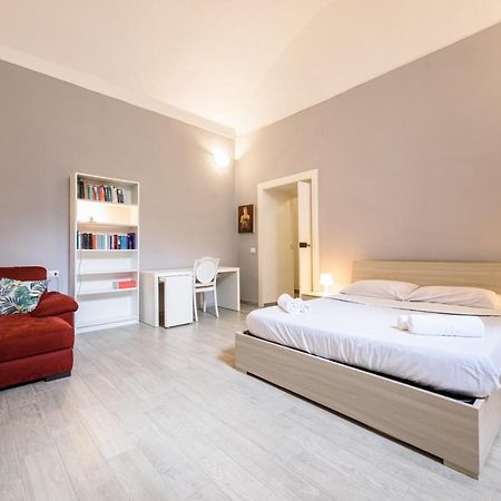 Appartamento Via Atri 37 Napoli Esterno foto