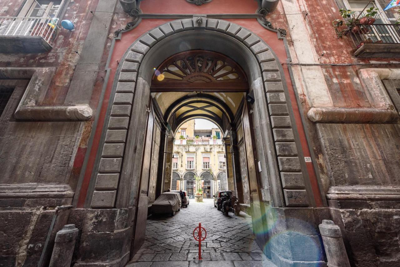 Appartamento Via Atri 37 Napoli Esterno foto